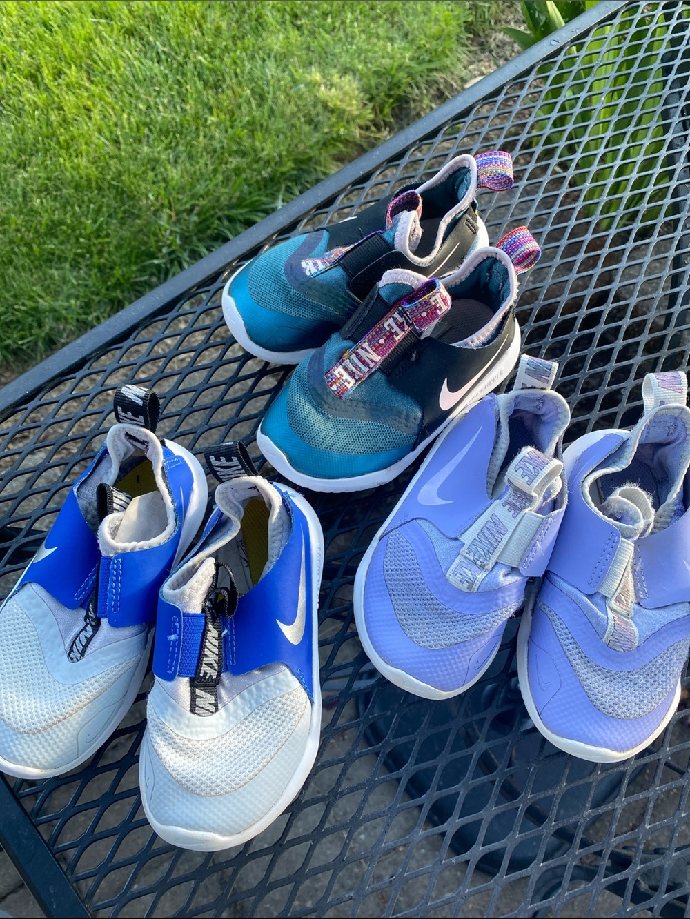 Nike Kids Slip-On Sneakers in Teal, Blue, and Lavender Preowned size 7